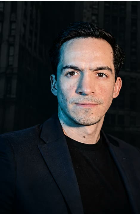 Héctor Stone